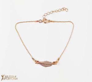 Bracelet with leaf